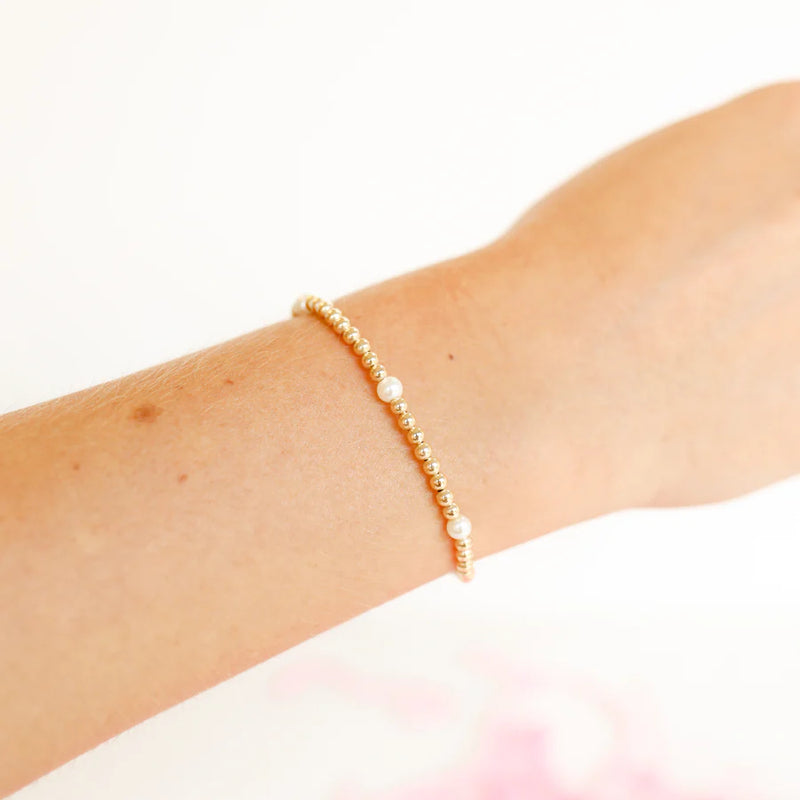 BB Madi Gold & Pearl Beaded Bracelet